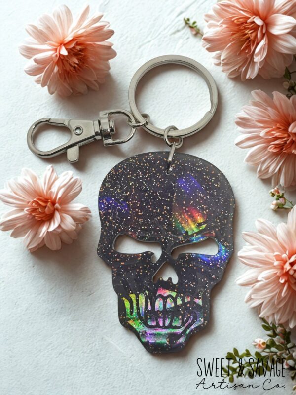 Black Holographic Resin Skull Keychain - Image 2