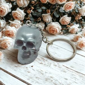 Skull Keychain – Metallic Silver, Gothic & Alternative Style