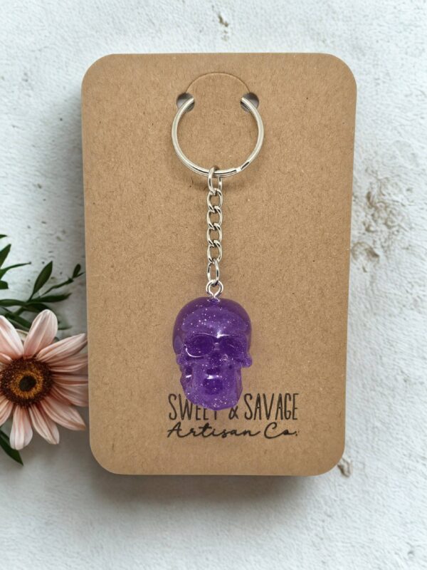 Purple Skull Keychain – Gothic & Alternative Style - Image 2