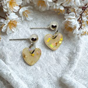 Golden Stardust Heart Dangle Earrings – Champagne Gold Glitter